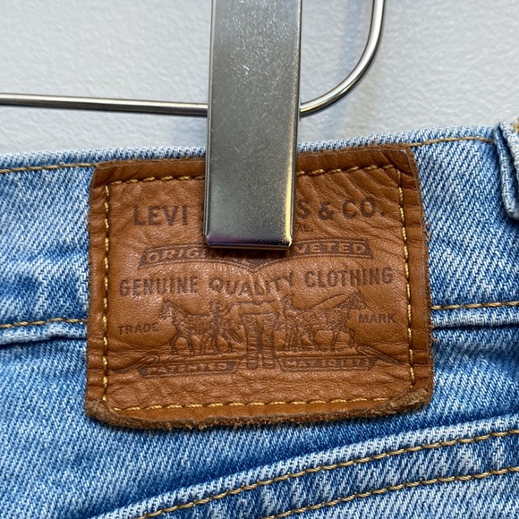 ❗️SOLD❗️Levi’s Ribcage Straight Jeans Size 26 - Picture 6 of 11